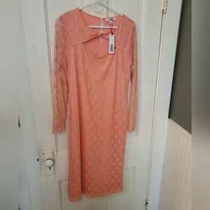 BB Dakota Peach Floral Midi Dress